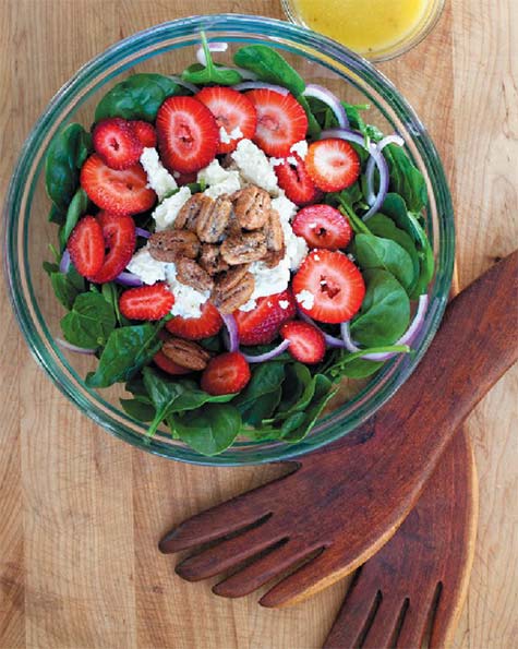 strawberrySpinachSalad